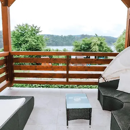 Holiday park A Hracholusky Kosatka